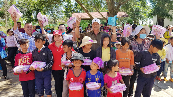 Kết nối những trái tim